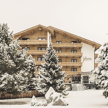 Hotel Johanna Mitten Im Oetztal อุมเฮาเซิน ภายนอก รูปภาพ