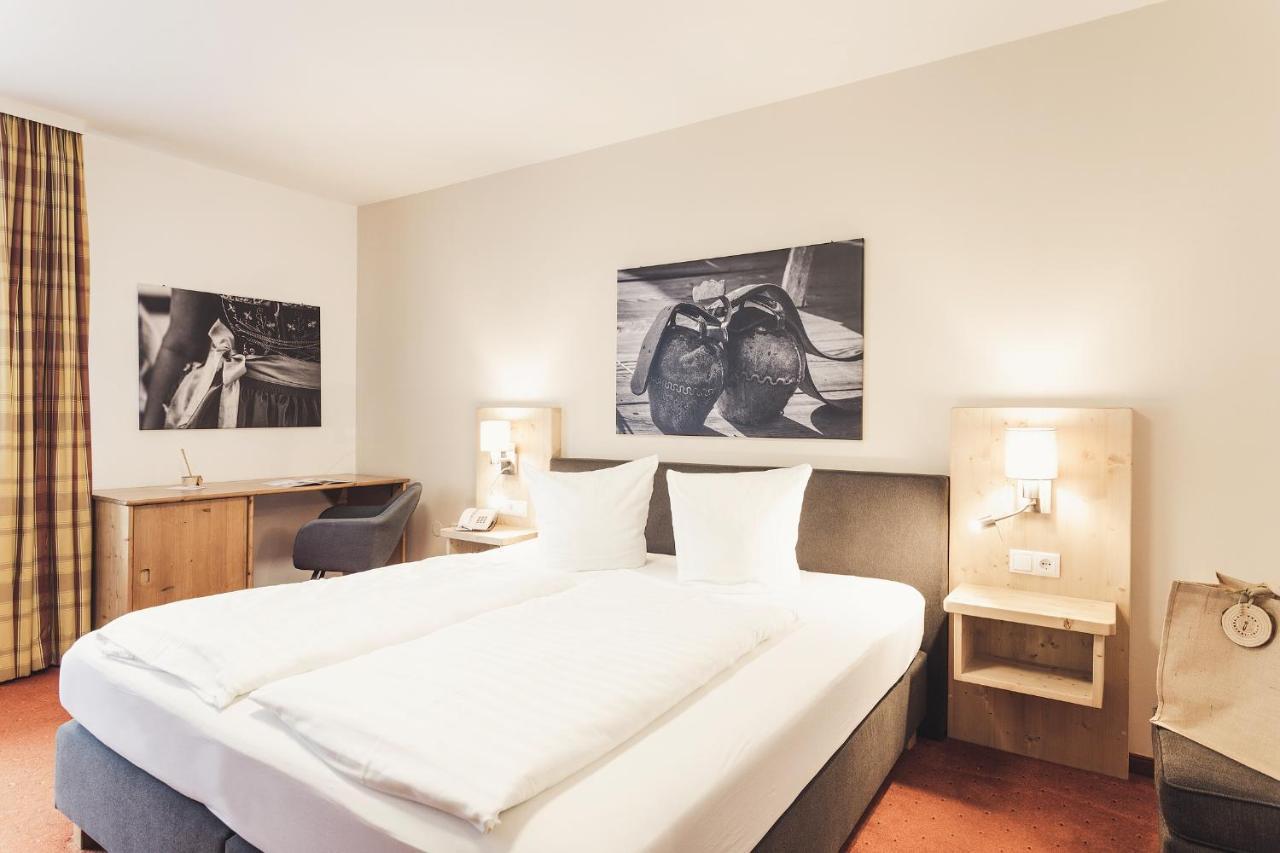 Hotel Johanna Mitten Im Oetztal อุมเฮาเซิน ภายนอก รูปภาพ